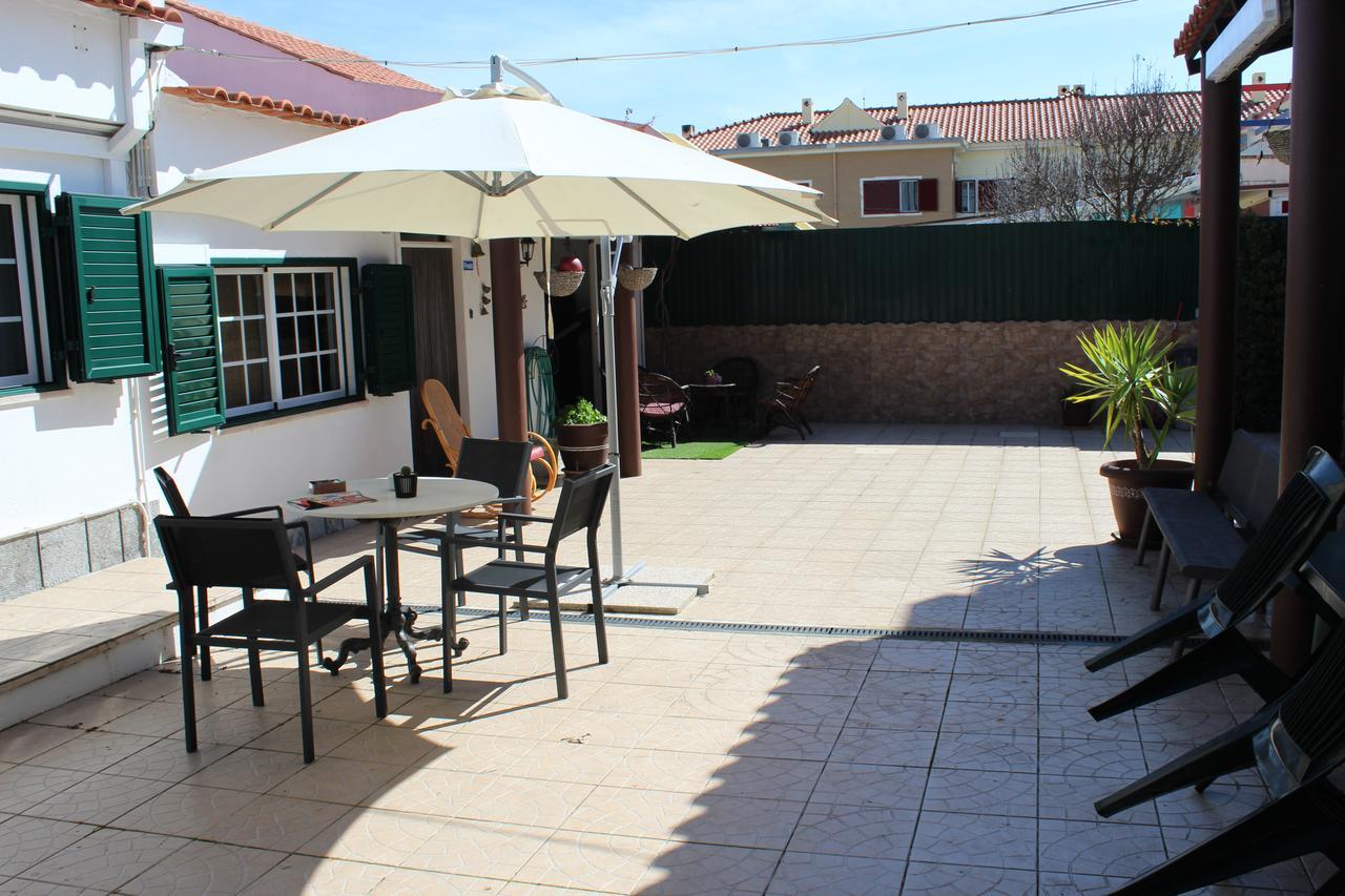 Hostel Casa Lucas Charneca  Extérieur photo