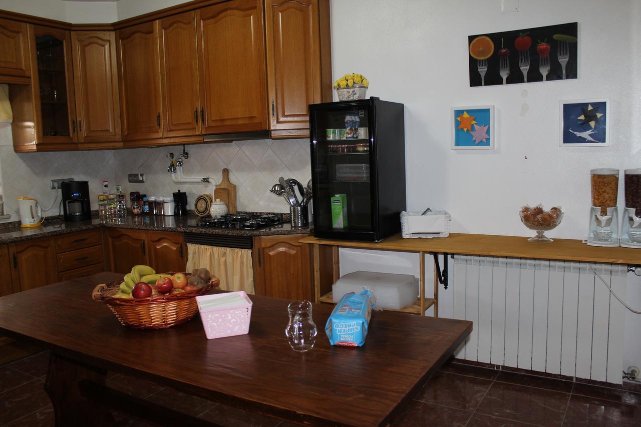 Hostel Casa Lucas Charneca  Extérieur photo